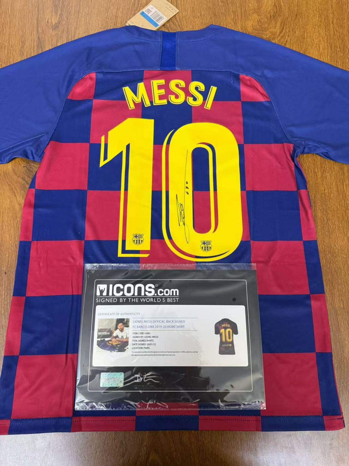メッシ 直筆サインユニフォーム FCバルセロナ icons社証明書