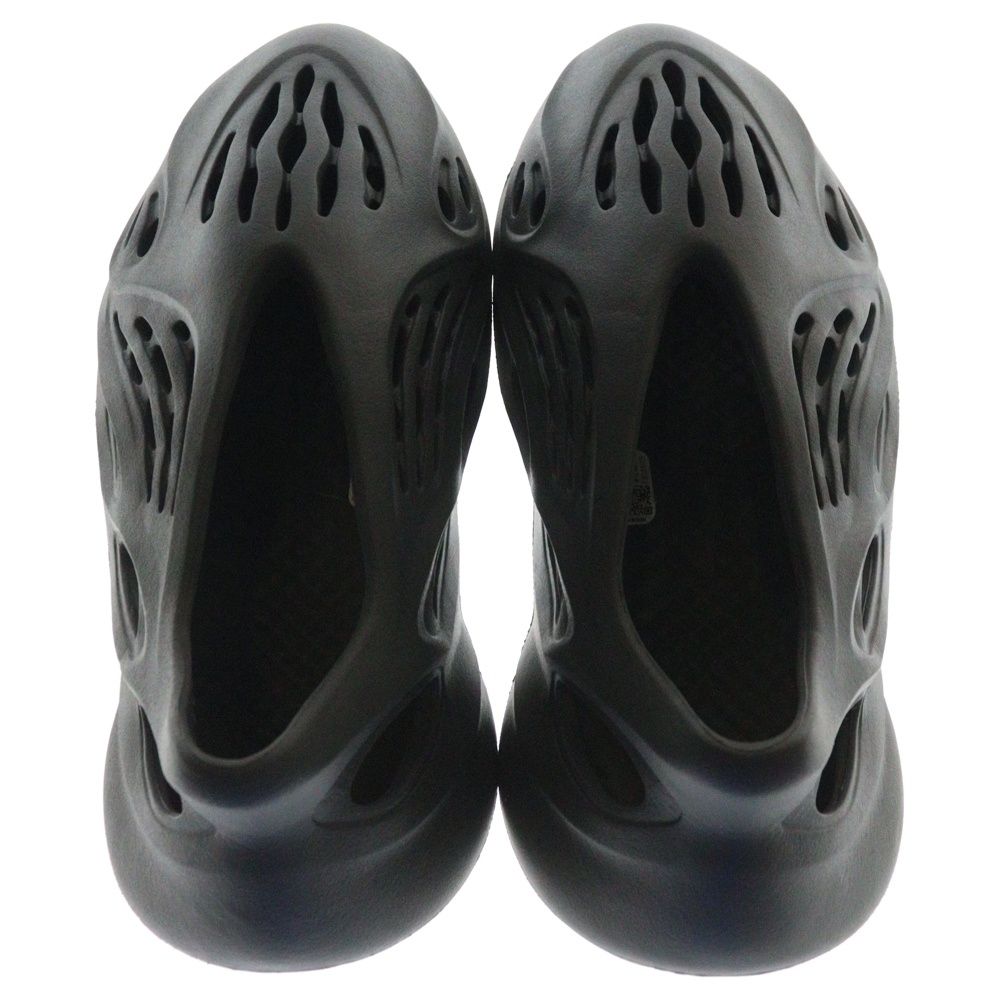 イージーフォームランナー　adidas ブラック サンダル アディダス YEEZY FOAM RUNNER ONYX イージー フォーム ランナー