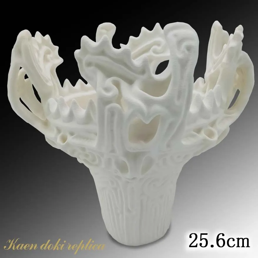 火焔型土器 三条の縄文　高さ250ｍｍ　幅250ｍｍ　重さ3ｋｇ 火焔型土器 三条の縄文 高さ250mm 幅250mm 重さ3kg