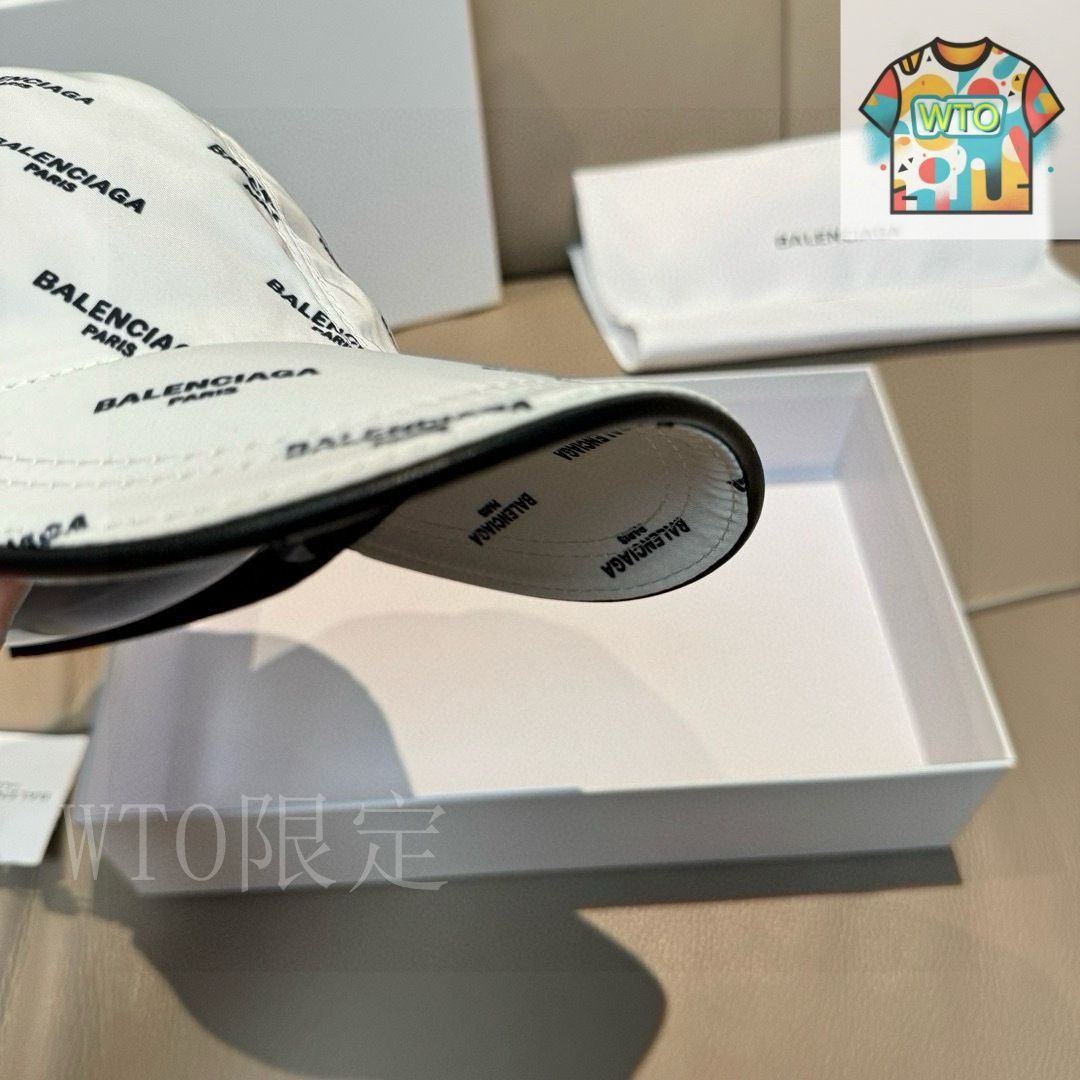 BALENCIAGA クラシックベースボールキャップ Balenciaga（バレンシアガ）クラシック ベースボールキャップ01