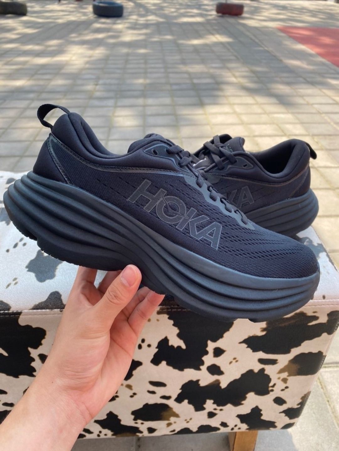 HOKA ONE ONE BONDI 8 ホカオネオネ ランニングシューズメンズレディースボンダイ 8