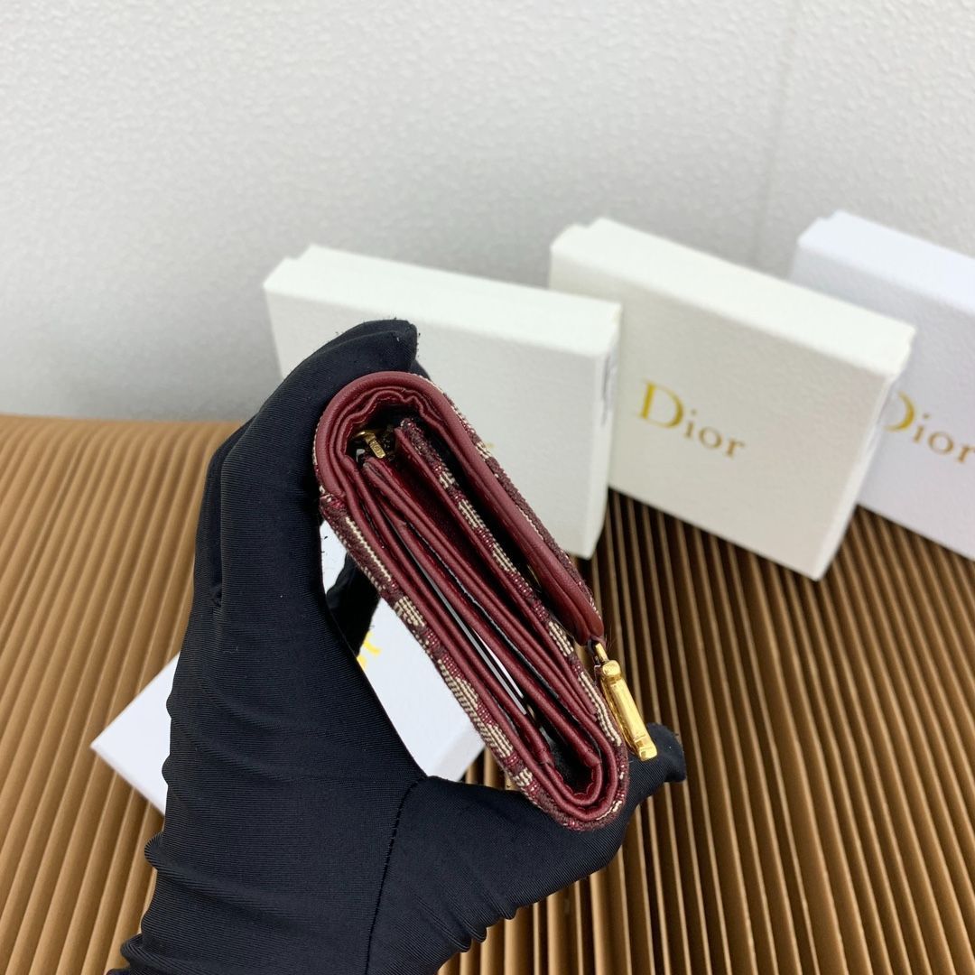限定お値下げ♡新品未使用♡Dior ロータスウォレット ほぼ未使用 限定お値下げ♡新品未使用♡Dior ロータスウォレット ほぼ未使用