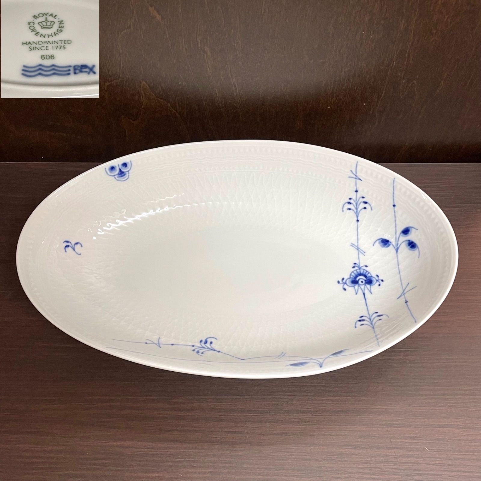 ロイヤルコペンハーゲン ブルーパルメッテ オーバル 深皿 - メルカリ