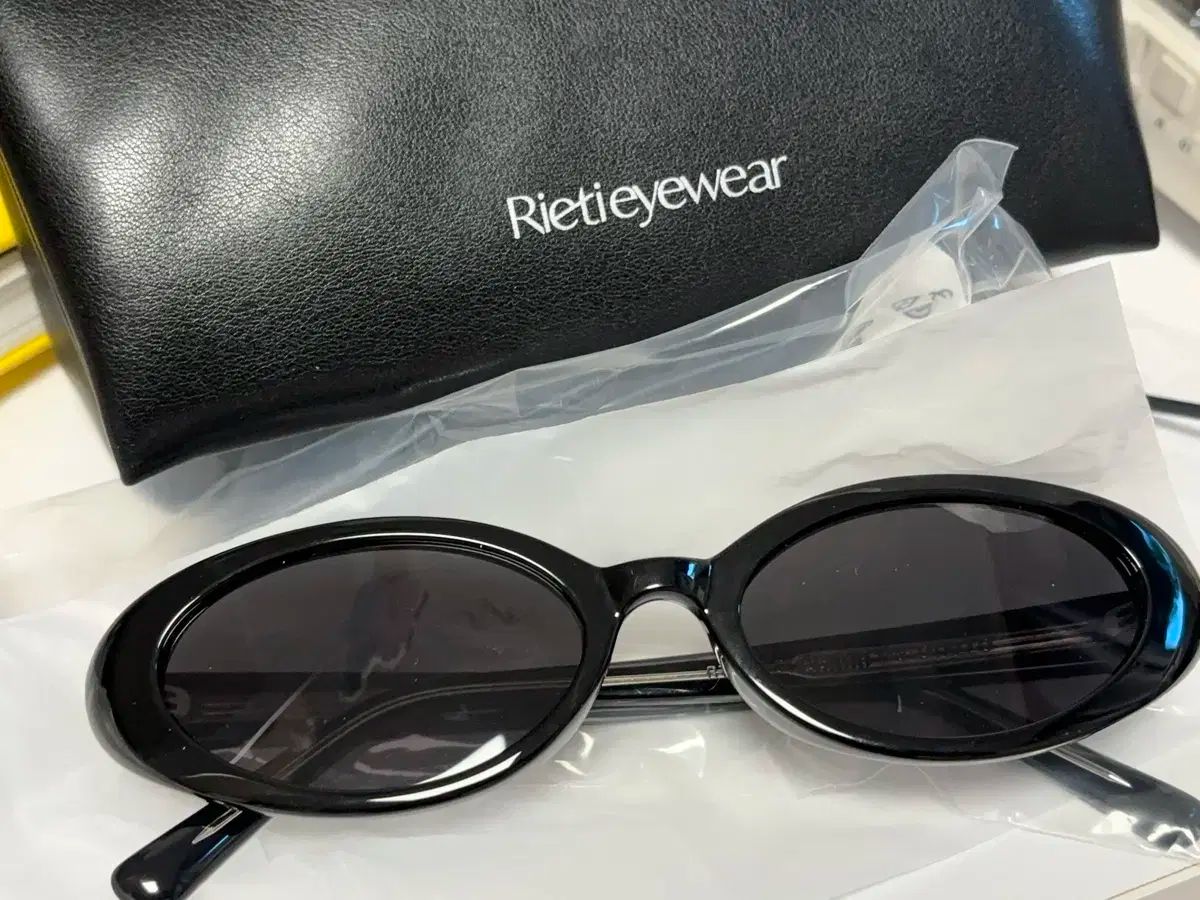 新品 Rieti Otello Black サングラス 韓国 新品 リエーティ OTELLO RT 2011 C1 Black サングラス - メルカリ