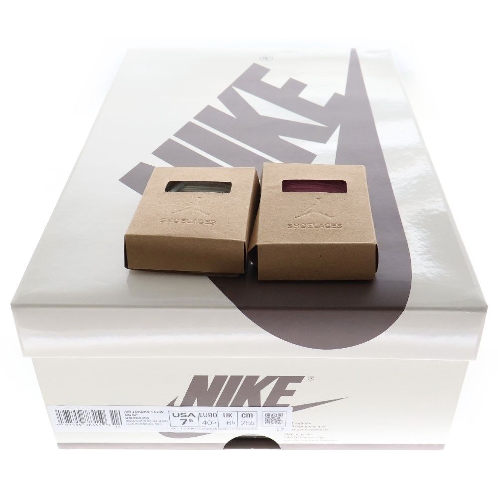 NIKE (ナイキ) ×TRAVIS SCOTT AIR JORDAN 1 LOW OG REVERSE NIKE (ナイキ) ×TRAVIS SCOTT AIR JORDAN 1 LOW OG REVERSE