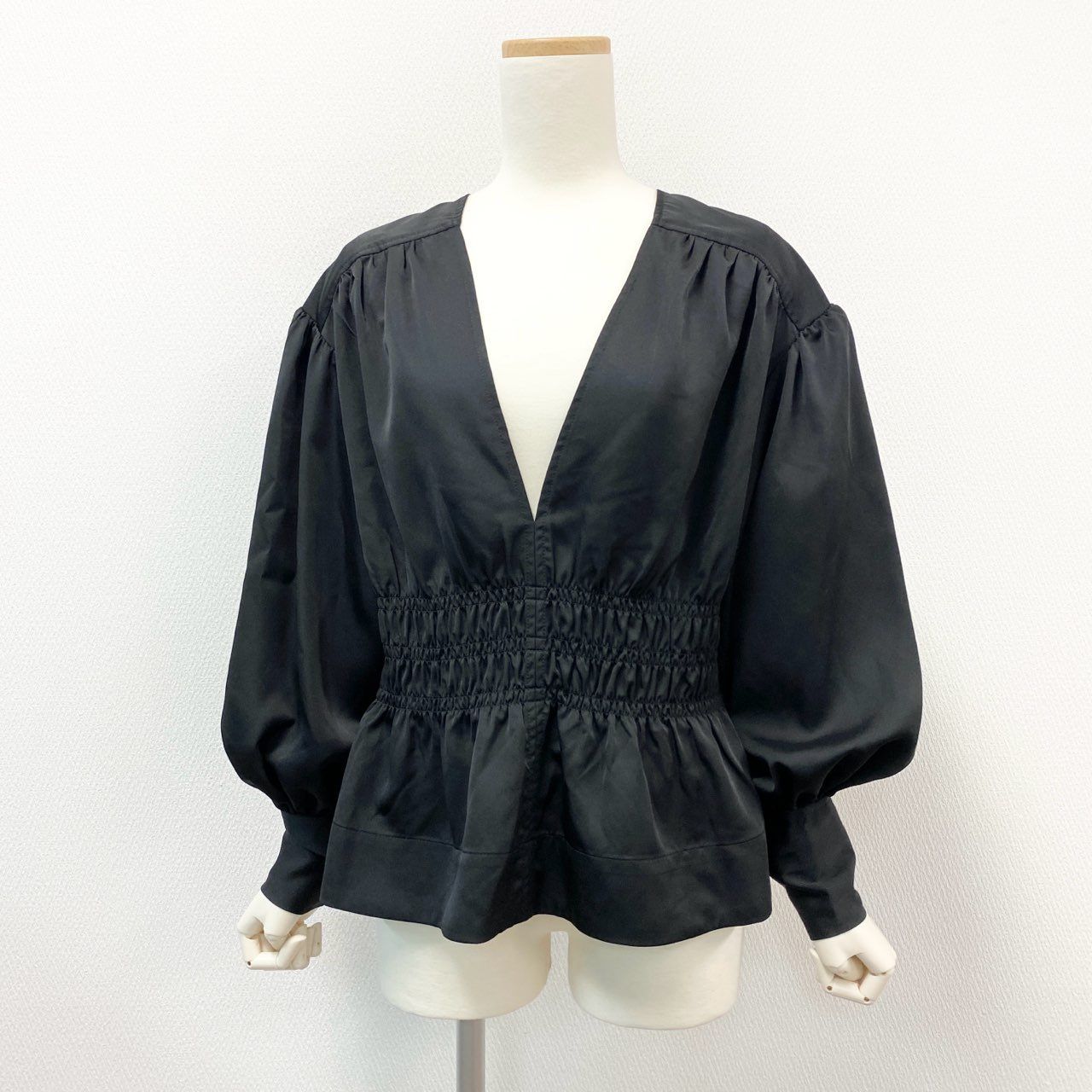 27j22 ♥ GANNI ガニー 長袖ブラウス シャツ トップス ウエストギャザー ボリュームスリーブ サイズ36 ブラック レディースu02t