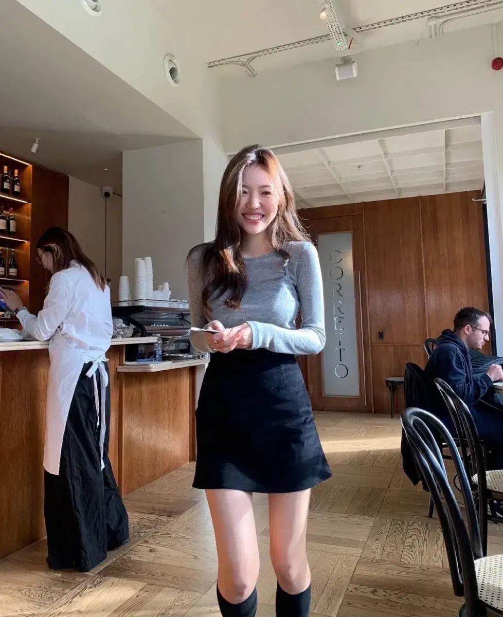 TANNAT ボリューム ベロア ミニ スカート Volume velvet mini skirt