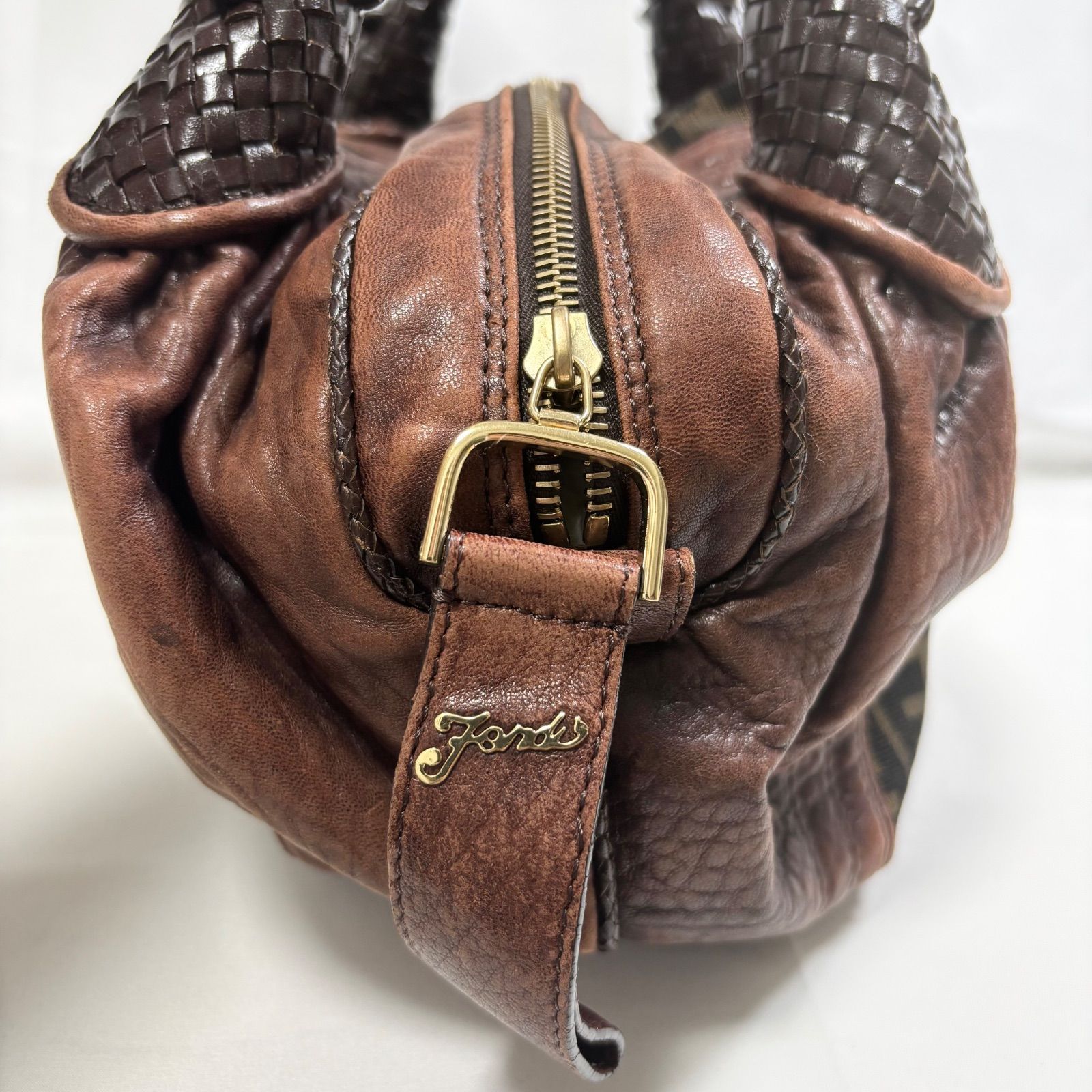 FENDI Spy フェンディ　スパイ　ズッカ柄　ハンドバッグ　ヴィンテージ FENDI Spy フェンディ スパイ ズッカ柄 ハンドバッグ