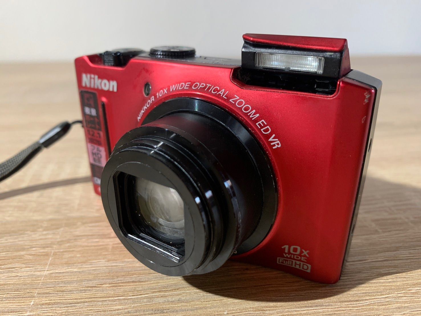 Nikon ニコン COOLPIX S8100 赤 レッド コンデジ カメラ Amazon | Nikon デジタルカメラ COOLPIX S8100 フラッシュレッド