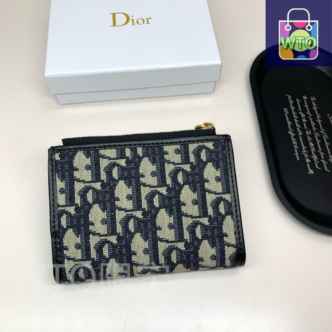 期間限定値下げ！！christian dior カードケース ヴィンテージ物 Christian Dior クリスチャンディオール カードケース レザー