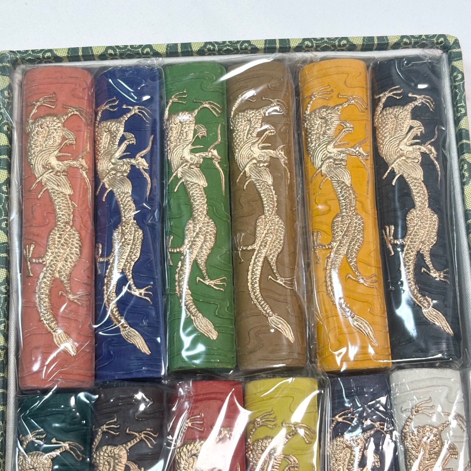シ*」様 中華古墨 9点セット 送料無料】【新品/未使用】中国微墨/彩墨/12本セット/箱付き