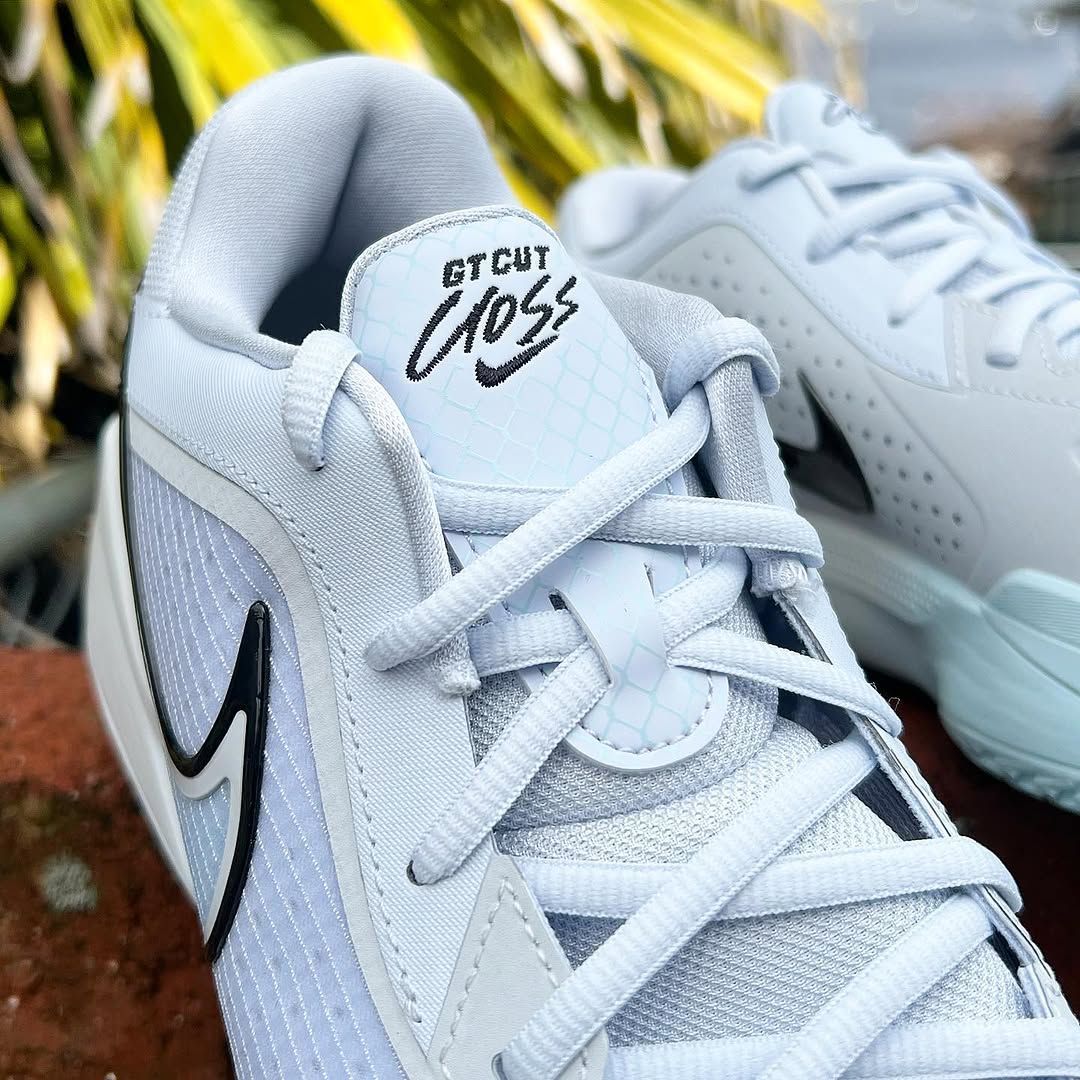 NIKE AIR ZOOM G.T. CUT CROSS ナイキ エア ズーム GT カット クロス