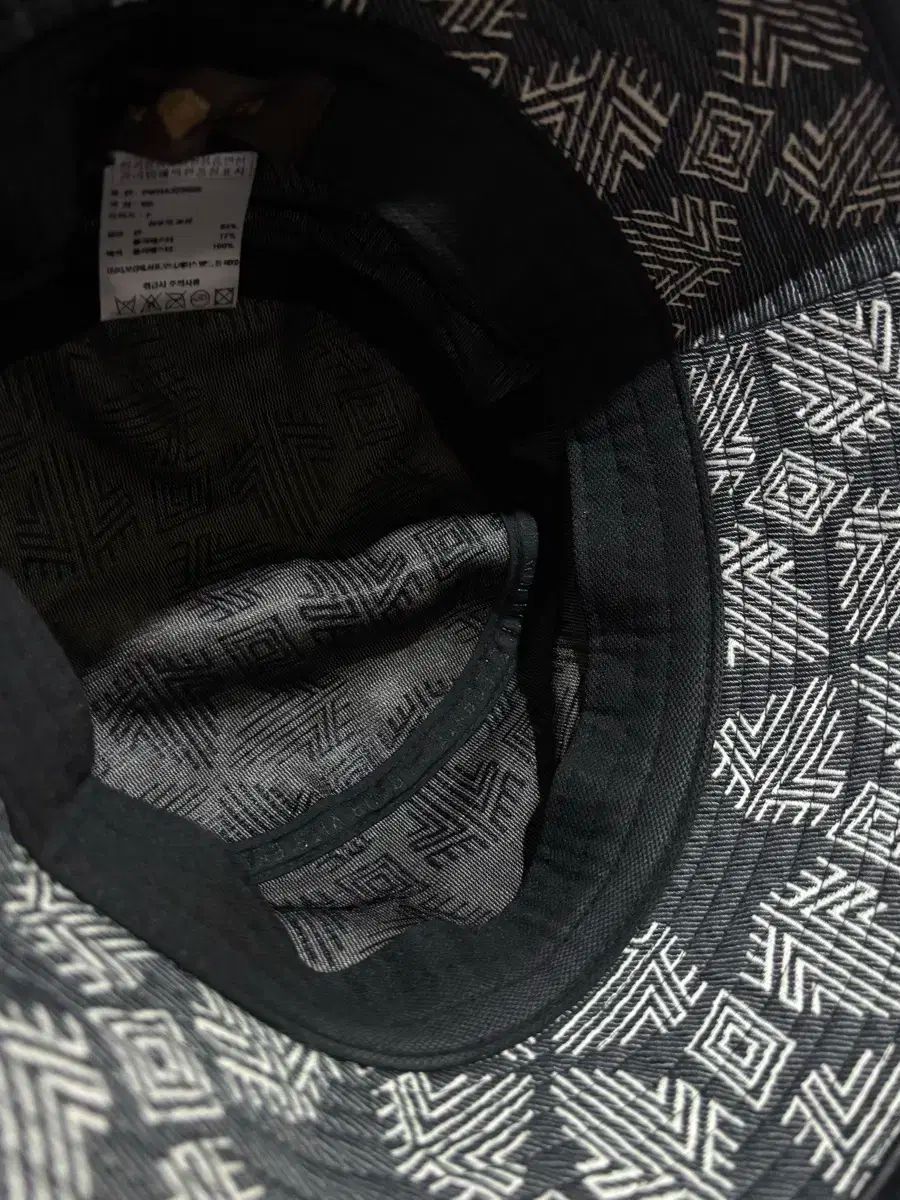 Stussy グラフィックデザイン バケットハット STUSSY ステューシー バケットハット Design Corp バケハ 帽子