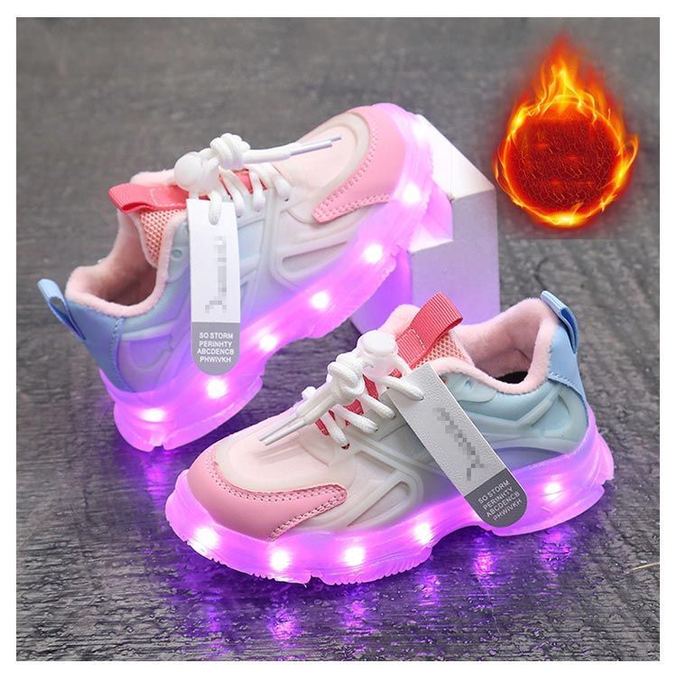 スニーカー 男の子 光る靴 キッズ 女の子 スリッポン おしゃれ Qoo10] 大人用 充電式 LED 履きやす USB 軽い靴 車輪付き 安い商品を通販
