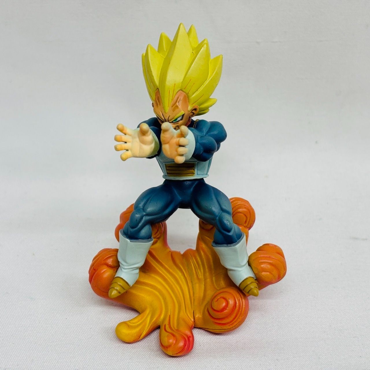 ドラゴンボール カプセル 超サイヤ人 ドラゴンボールカプセルネオ3体