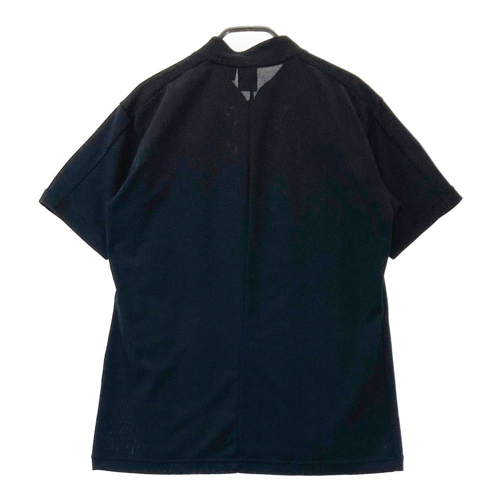 サイズ：M DESCENTE GOLF デサントゴルフ  ボタン付き 半袖Tシャツ  ブラック系 [240101443492] ゴルフウェア メンズ ストスト サイズ：M DESCENTE GOLF デサントゴルフ ボタン付き 半袖T