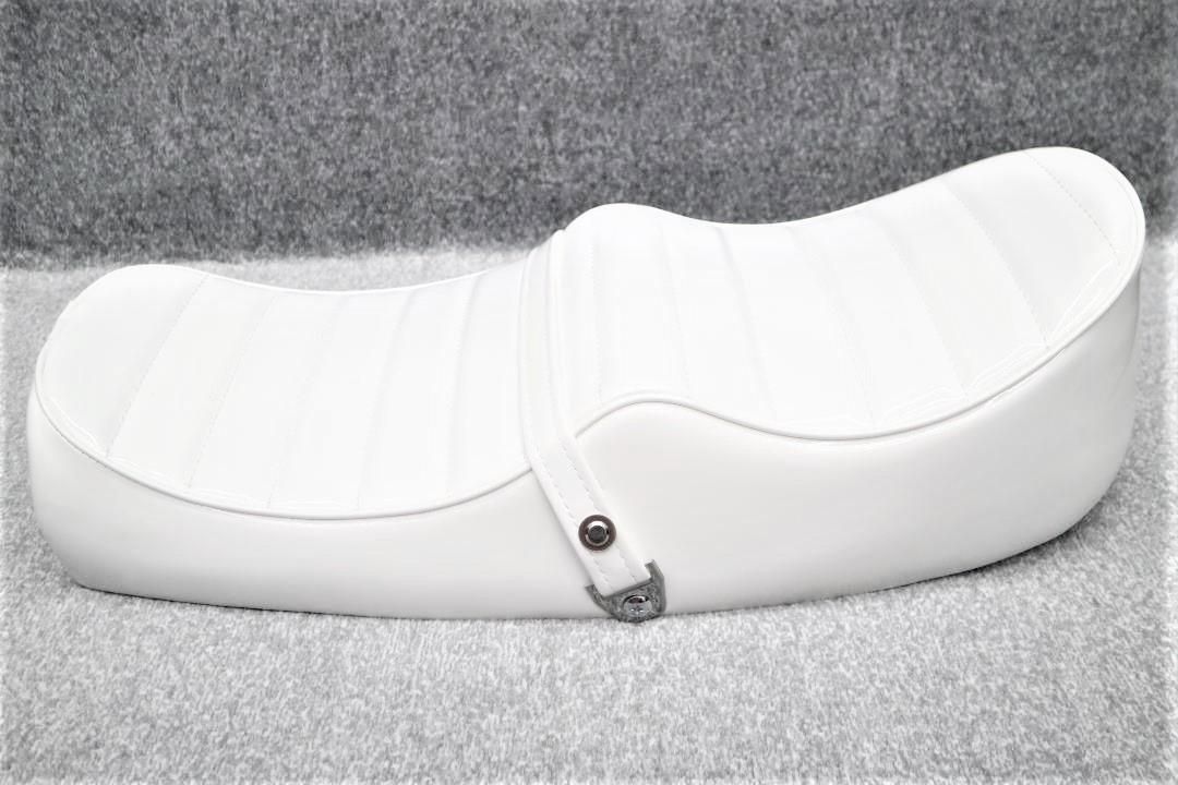 CB750K タックロールシート　白　 ホンダ CB750K タックロール シート 白 エナ 標準 - メルカリ