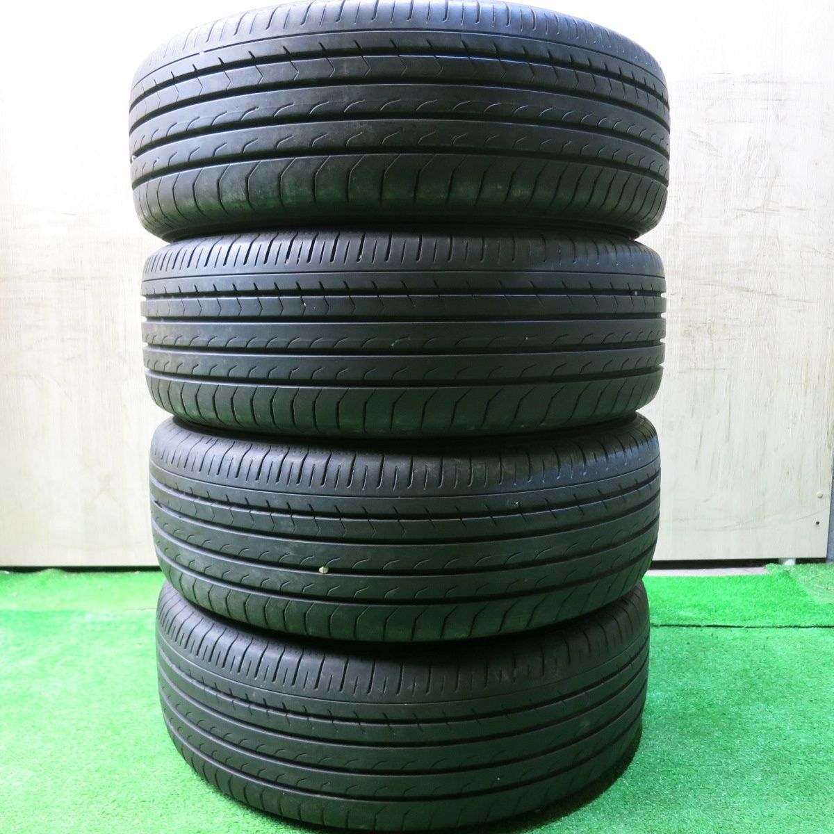 ソリオ デリカD2 165/65R15 スタッドレス | ブリヂストン VRX2