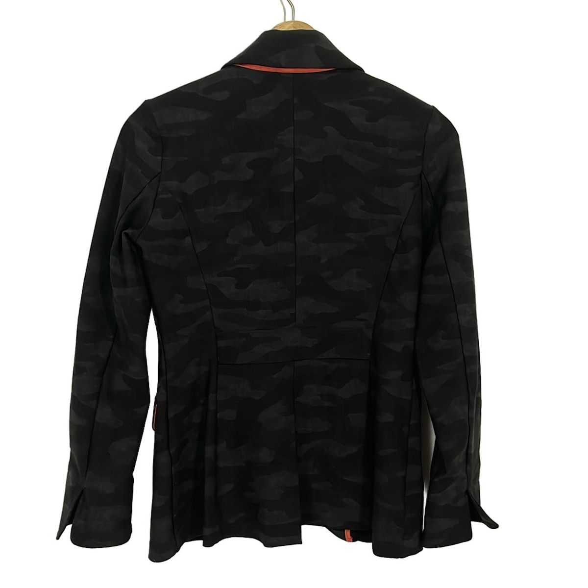 Regina Romantico レジィーナロマンティコ ジャケット サイズ38 M レディース - 黒×ダークグレー 長袖 迷彩柄 オールシーズン