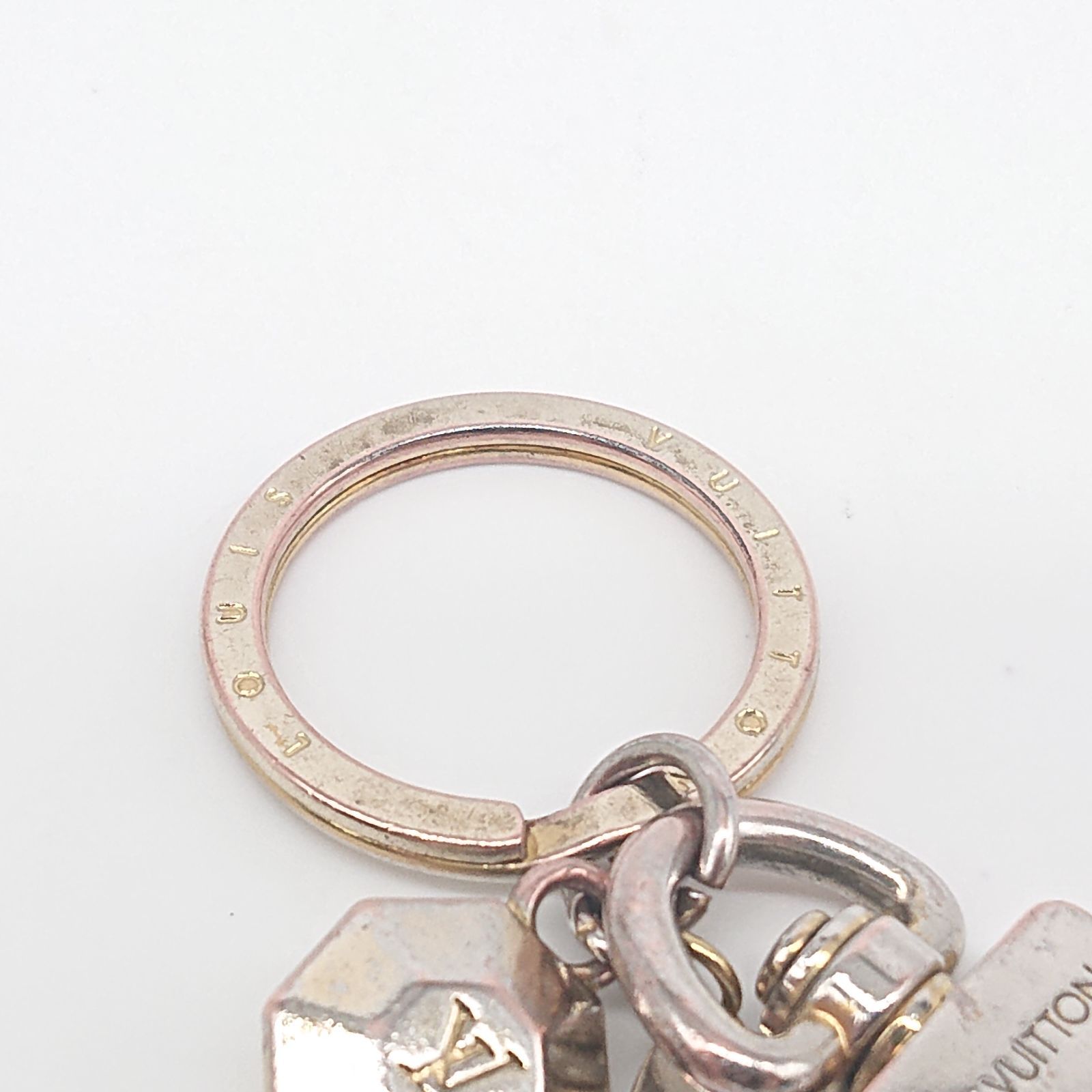LOUIS VUITTON ルイ ヴィトン バッグチャーム キーホルダー 箱