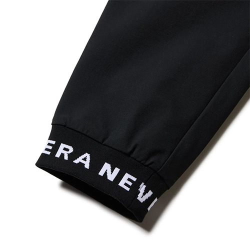 ジャカードロゴ