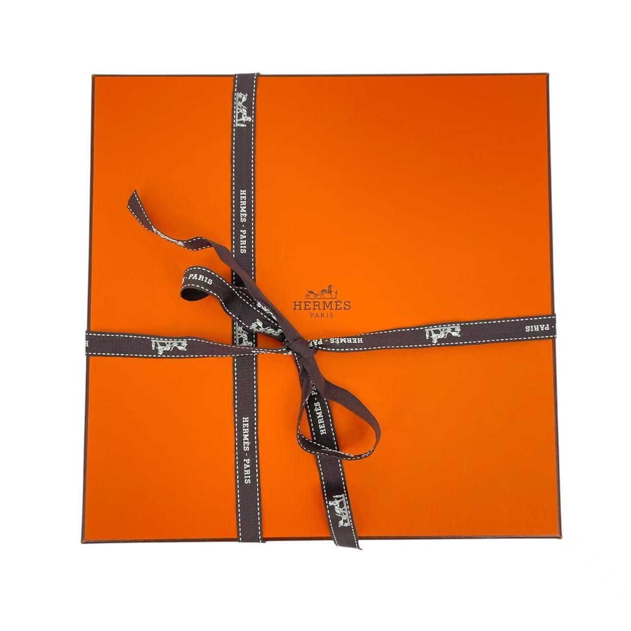 未使用品 HERMES エルメス カレ90 SELLE D'APPARAT MAROCAINE