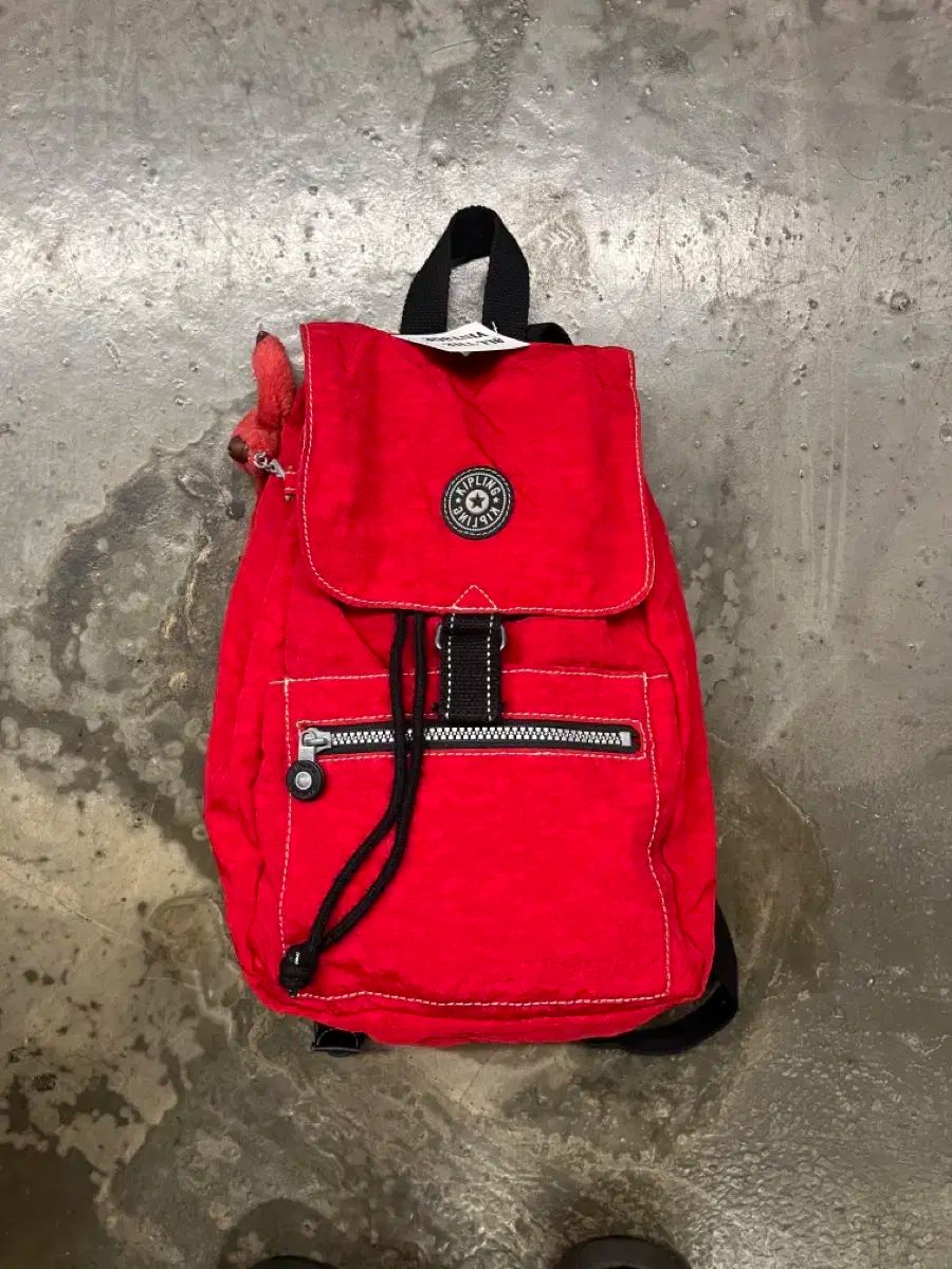 Kipling キプリング 赤 リュック リュックサック