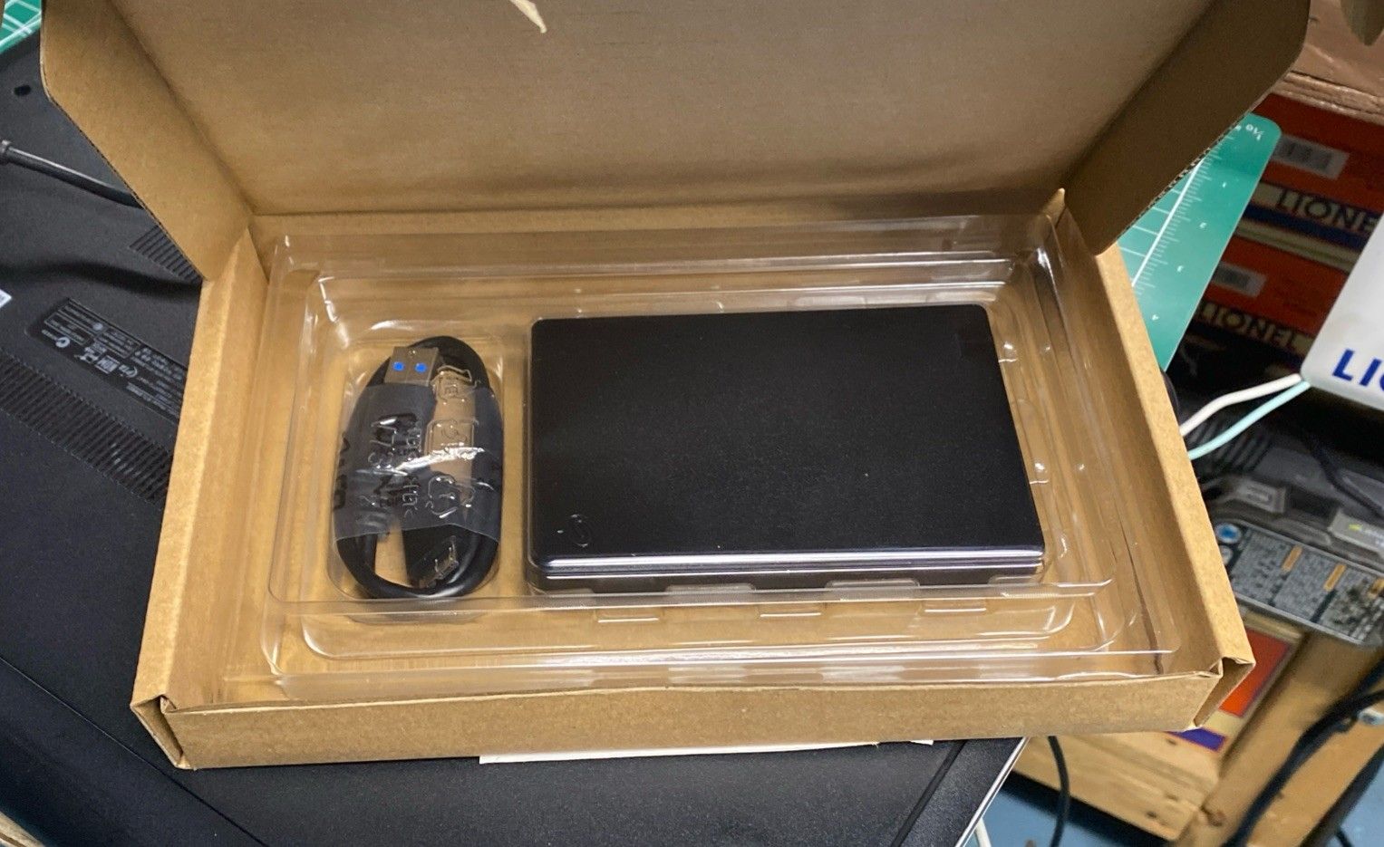 Seagate Black Expansion 1TB B 3.0 Ptable 外付けハードディスク