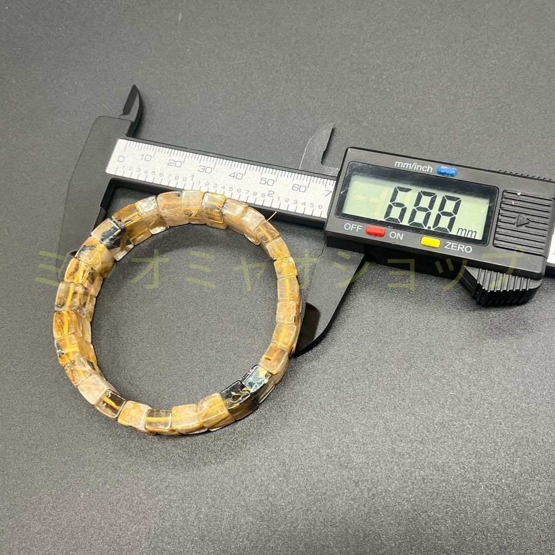 ゴールドルチル バングル