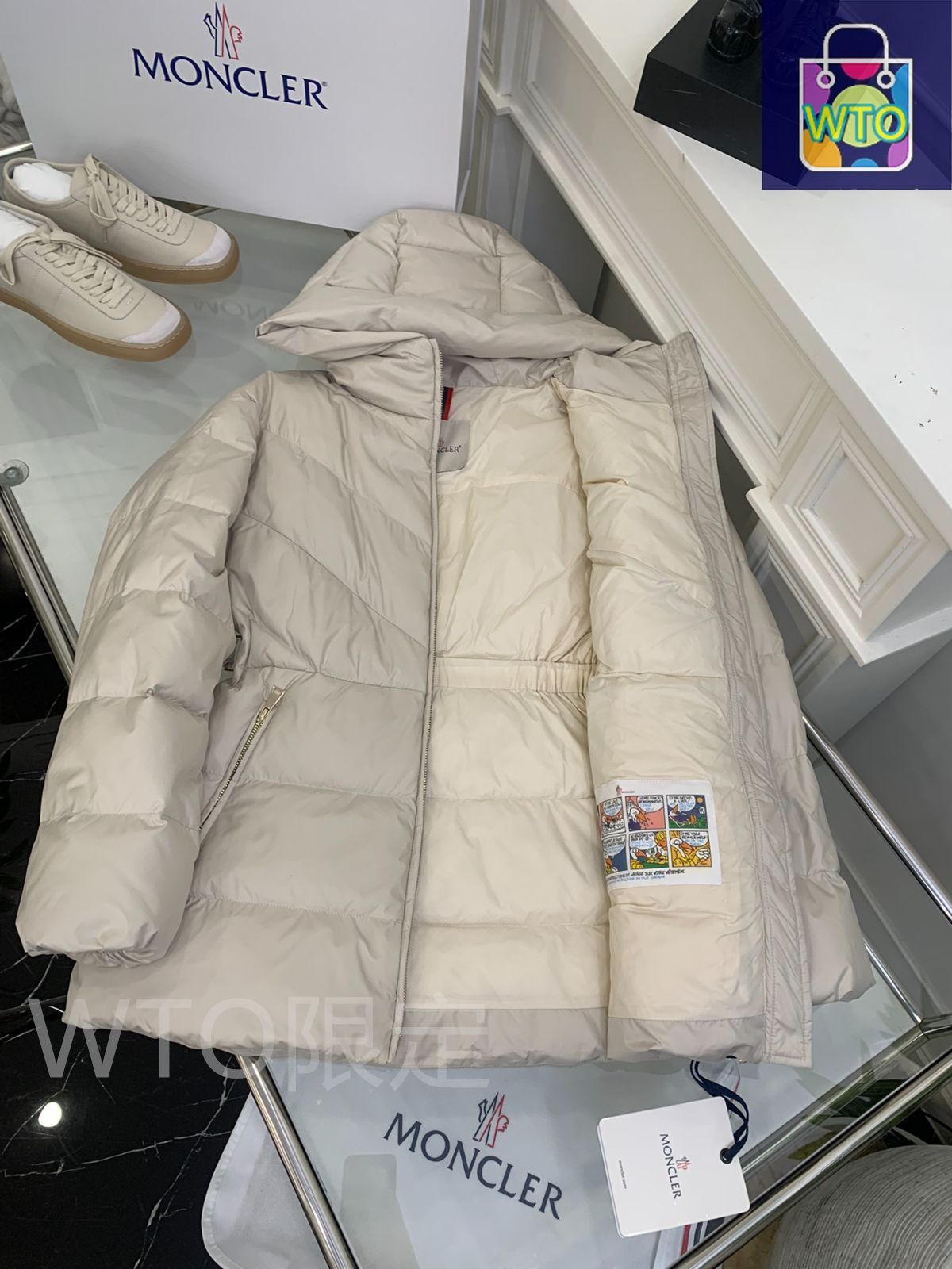 ◆MONCLER◆ フード付き フユエ ジャケット ベージュ モンクレール ブルゾン エネット ベージュ レディース MONCLER