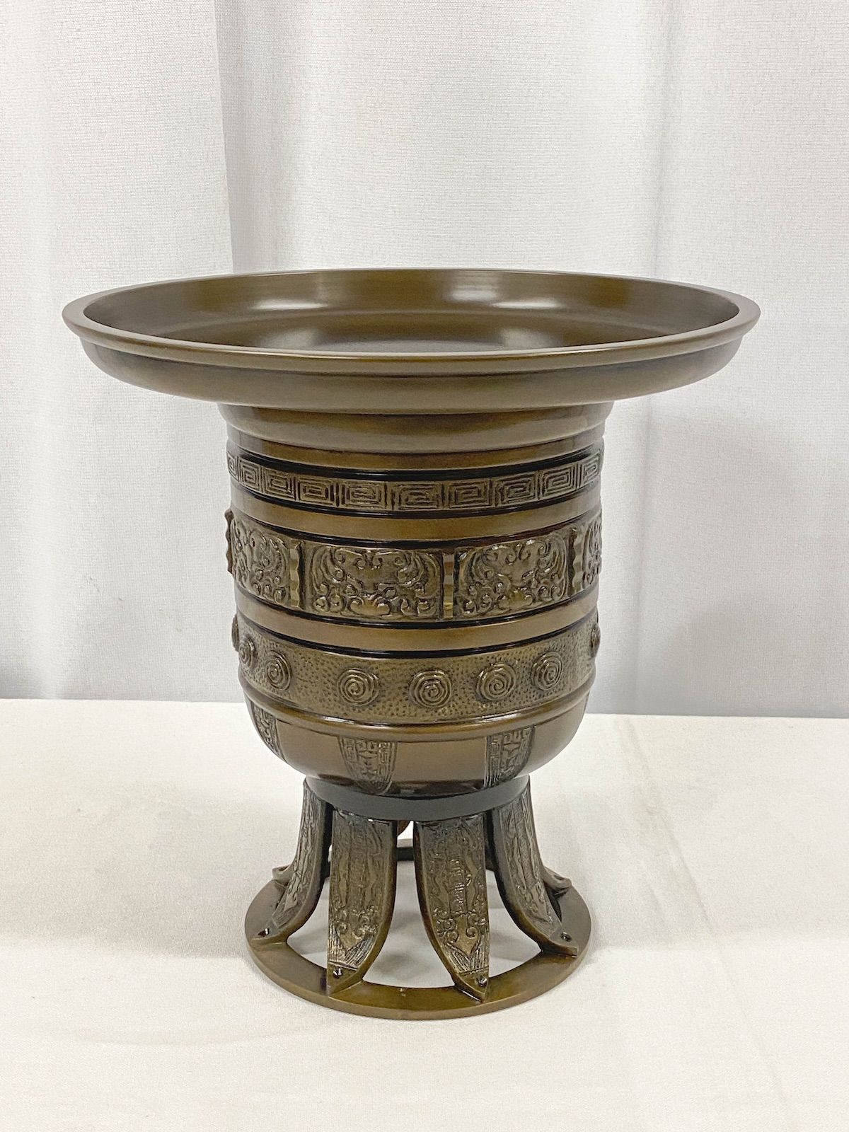 KK195 池坊 薄端 中光 銘 銅製 花器 直径約23cm 重さ4.4kg 華道具 伝統工芸 骨董 生け花 フラワーベース 金属工芸