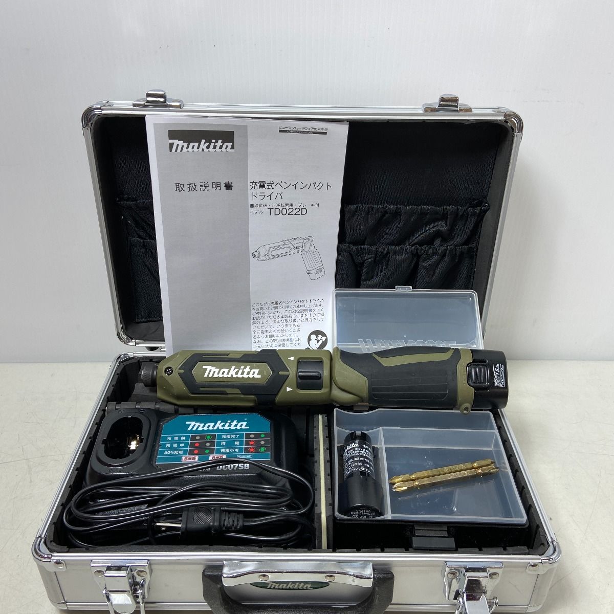 MAKITA マキタ 電動工具 インパクトドライバ 充電器・充電池1個