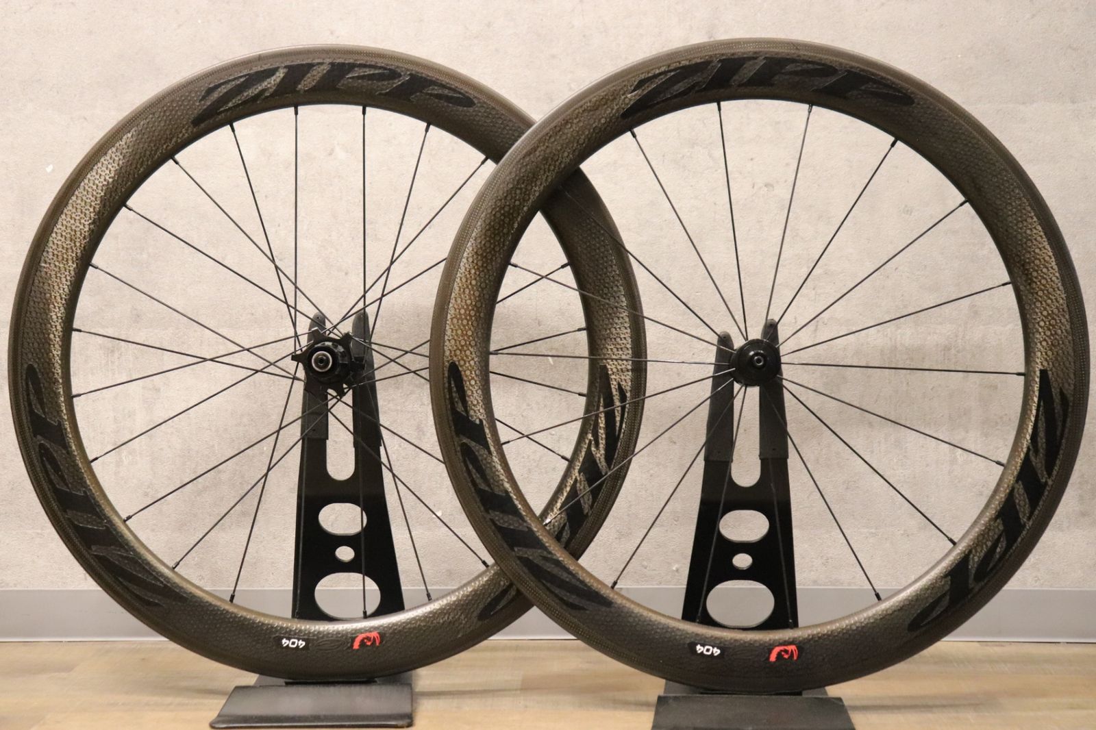 ZIPP 404 Firecrest 11速 11s カーボンホイール