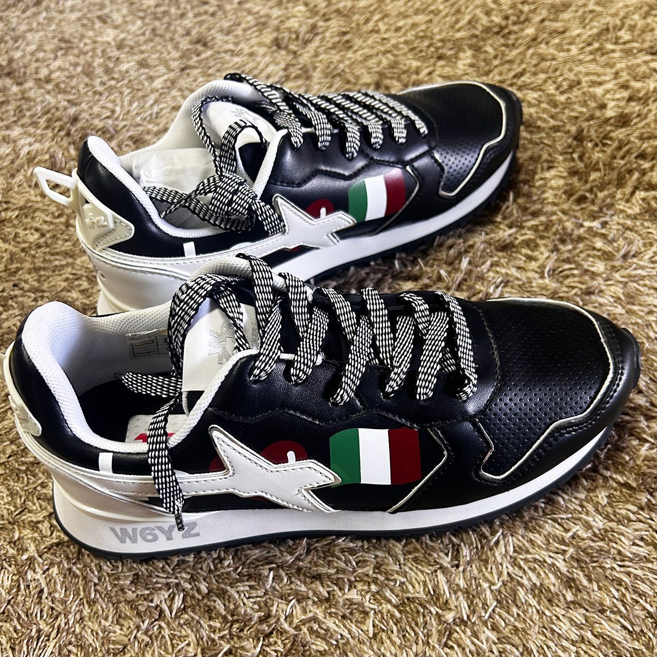 新品・未使用】41（25.5～26.0cm相当）定価40700円 W6YZ スニーカー