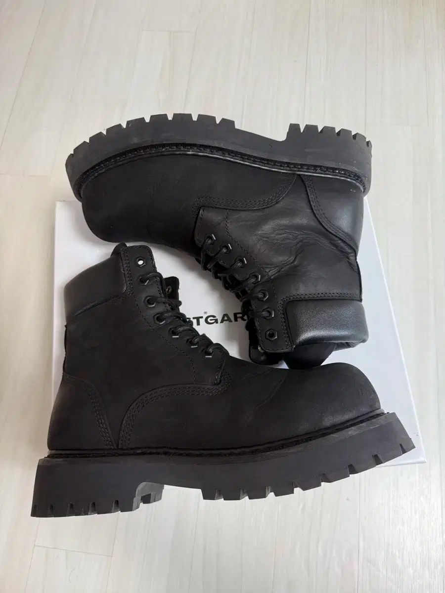 LOSTGARDEN ルート ウォーカー