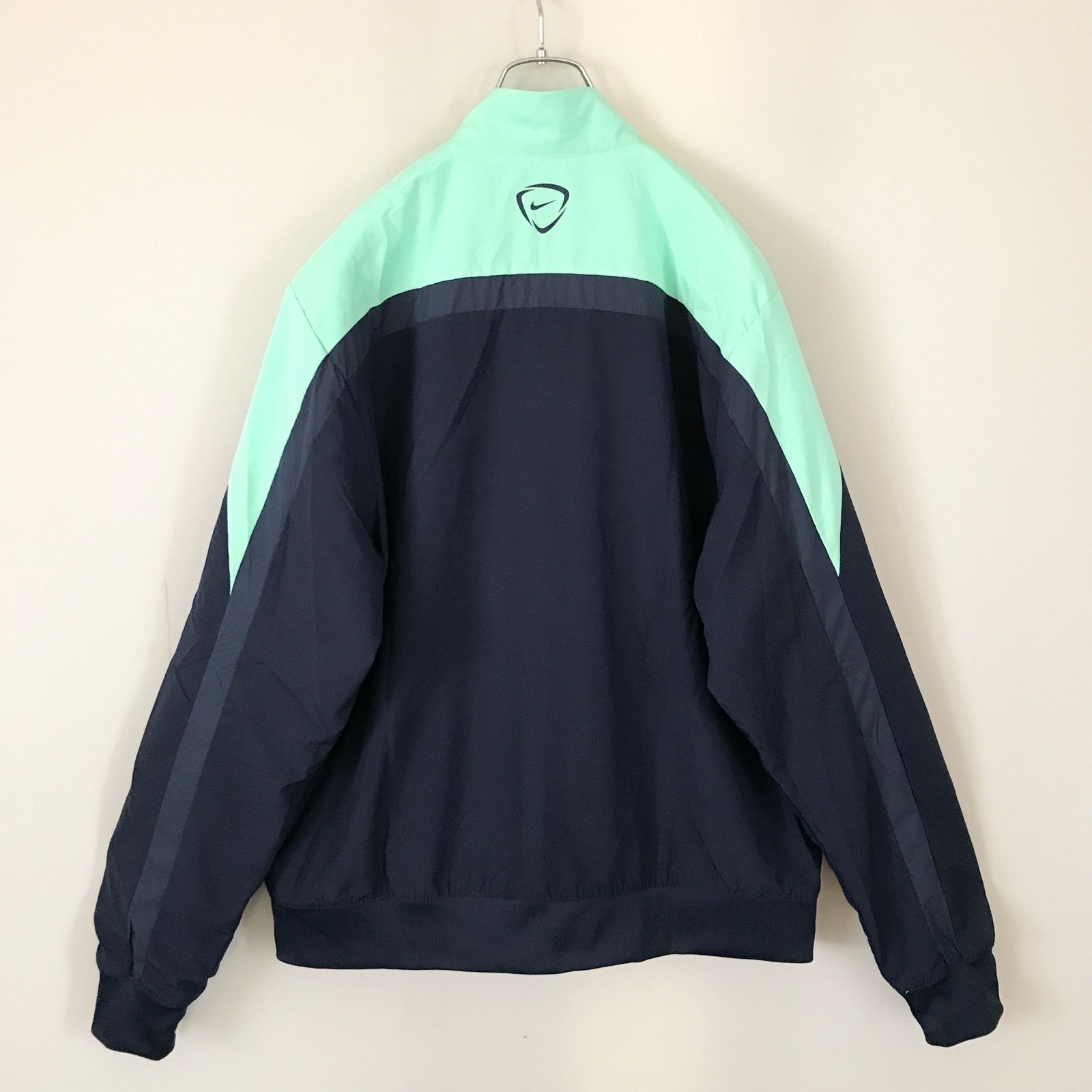 美品】バルセロナFCトラックジャケットNIKE刺繍ロゴ dryfit