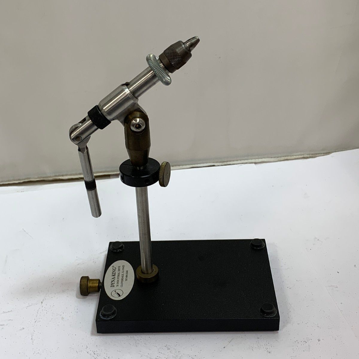 DYNA-KING BARRACUDA(ダイナキング)フライタイイング バイス 【公式通販】