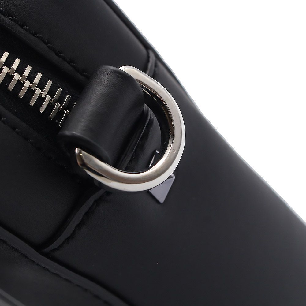 ヴァレンティノ ガラヴァーニ VLTN 2WAY クラッチ ショルダーバッグ