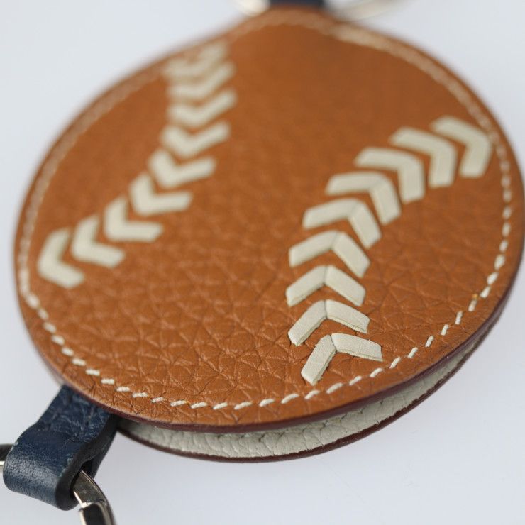 HERMES エルメス キーホルダー H074854CKAA エバーカラー ブラウン系  