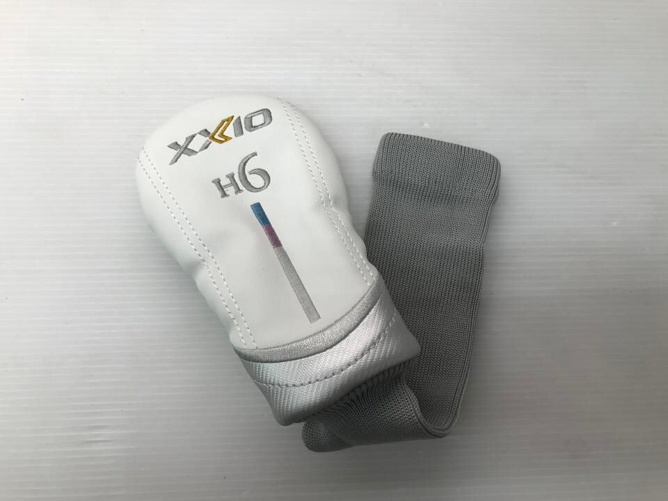 ブルー