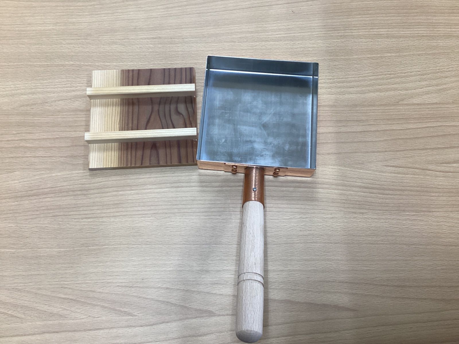 純銅製 四角形卵焼き器 取っ手付き