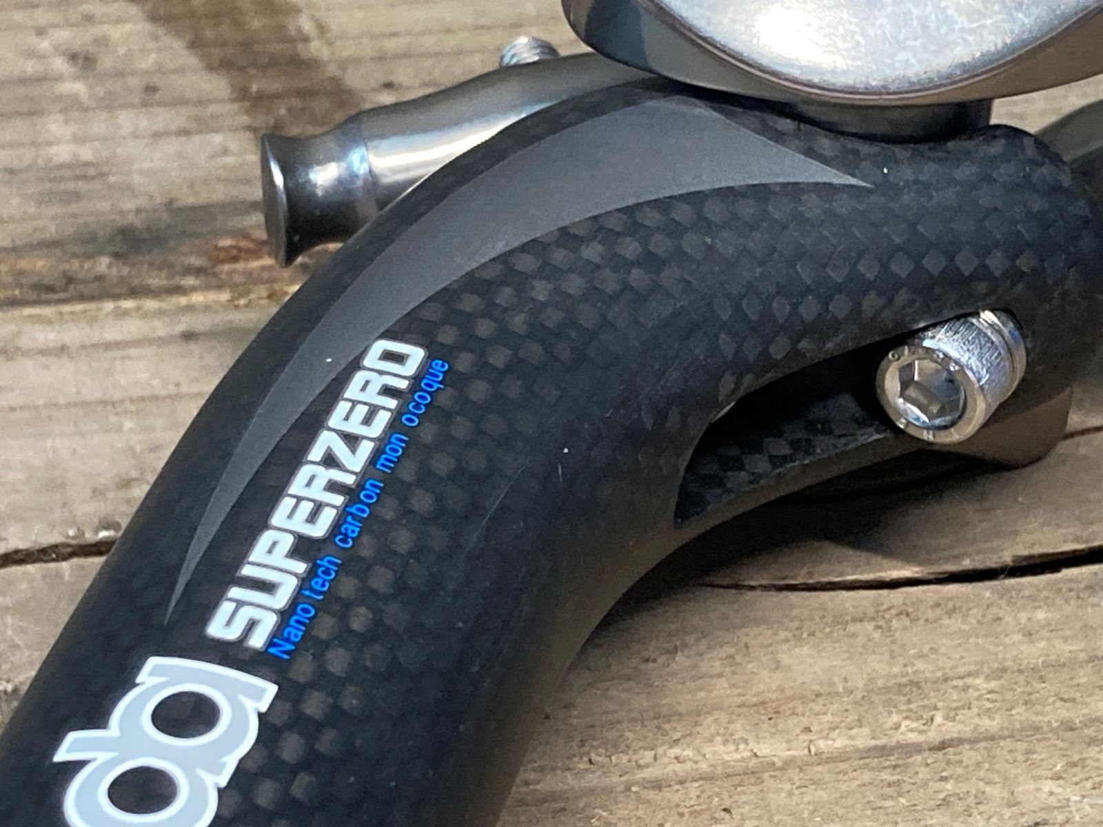 IO975 デダ DEDA スーパーゼロカーボン SUPER ZERO CARBON シート