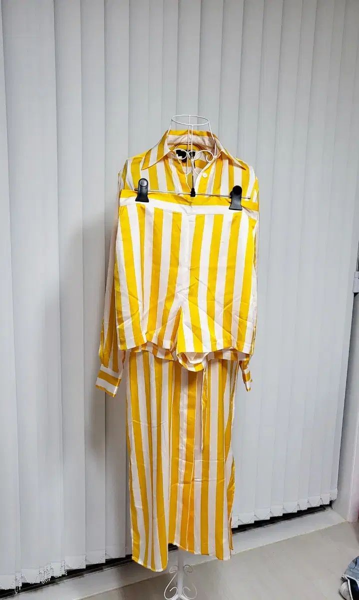 シャツ