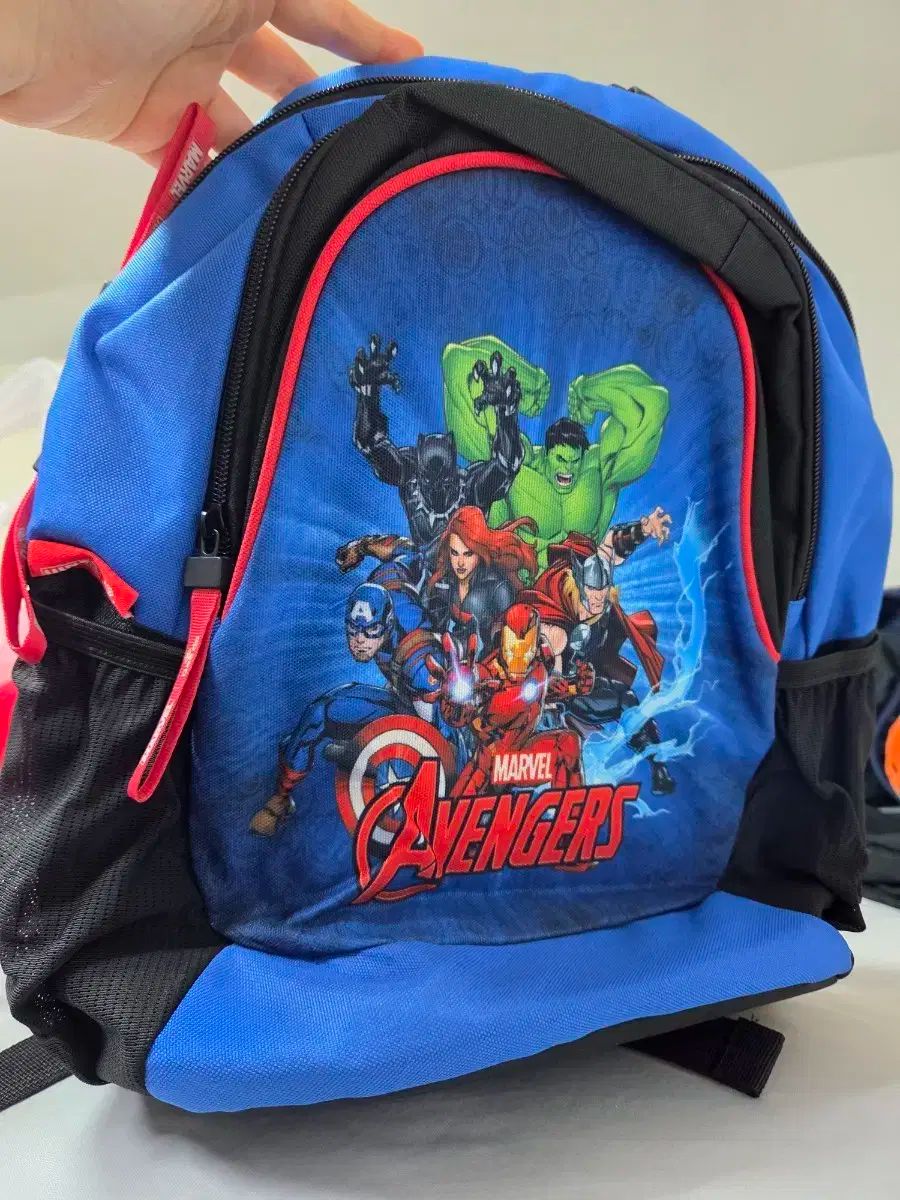 【新品未使用】 MARVEL アベンジャーズ Dooney & Bourke 海外 限定 正規品 9種セット マーベル アベンジャーズ