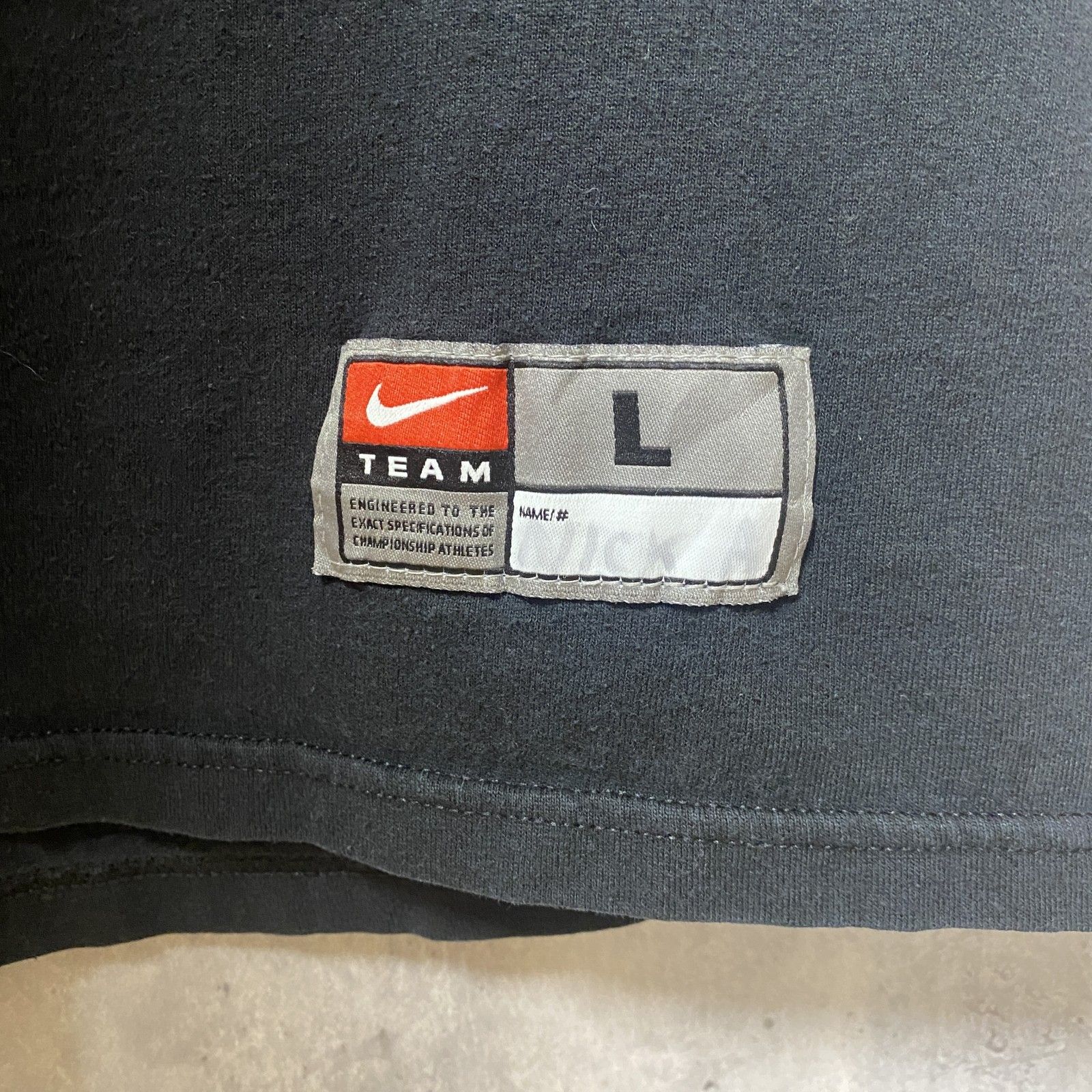 古着 used　NIKE　ナイキ　半袖　プリントTシャツ　黒　ブラック　フットボール　アメフト　スポーツ　　レトロ　デザイン　ストリート　クルーネック　春夏服　メンズ　レディース