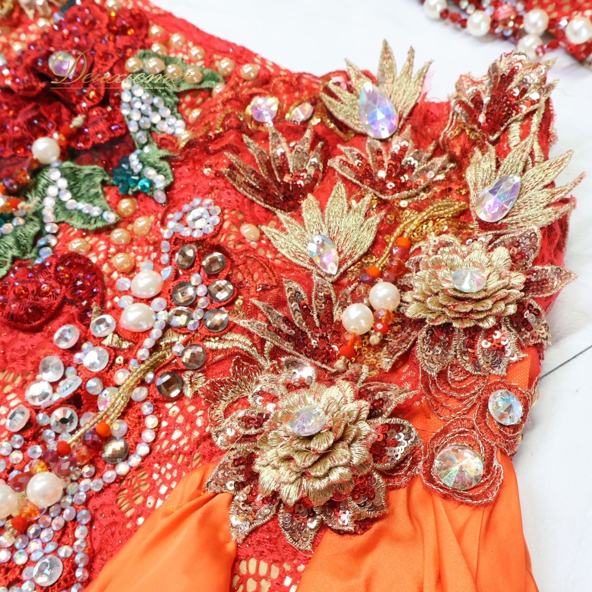 エジプト製 ベリーダンス用オリエンタル衣装】オレンジ Queen