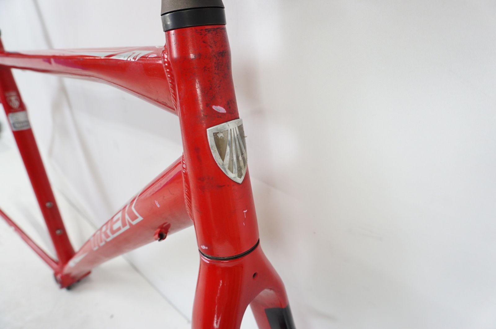 TREK トレック