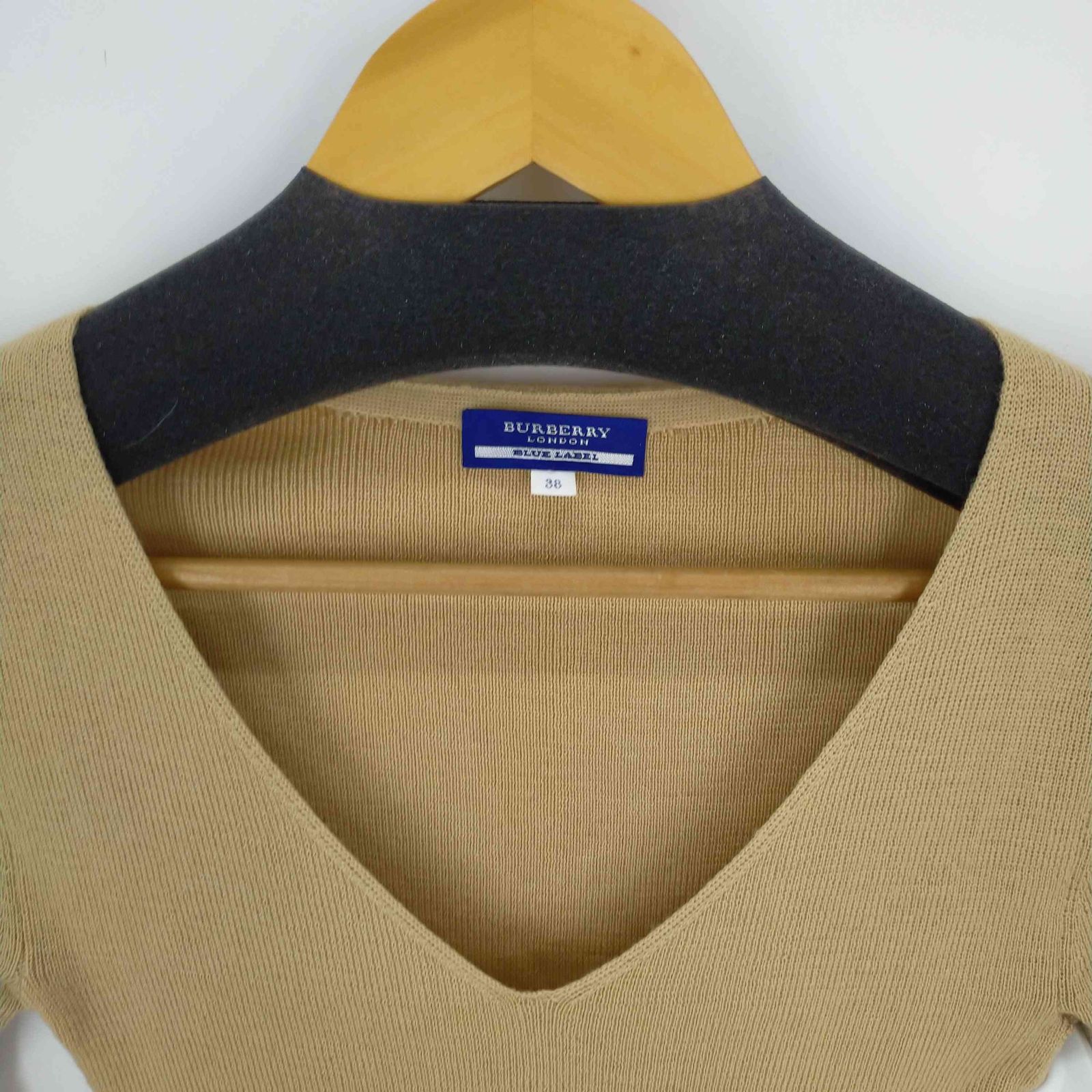 バーバリーブルーレーベル BURBERRY BLUE LABEL Vネックニット