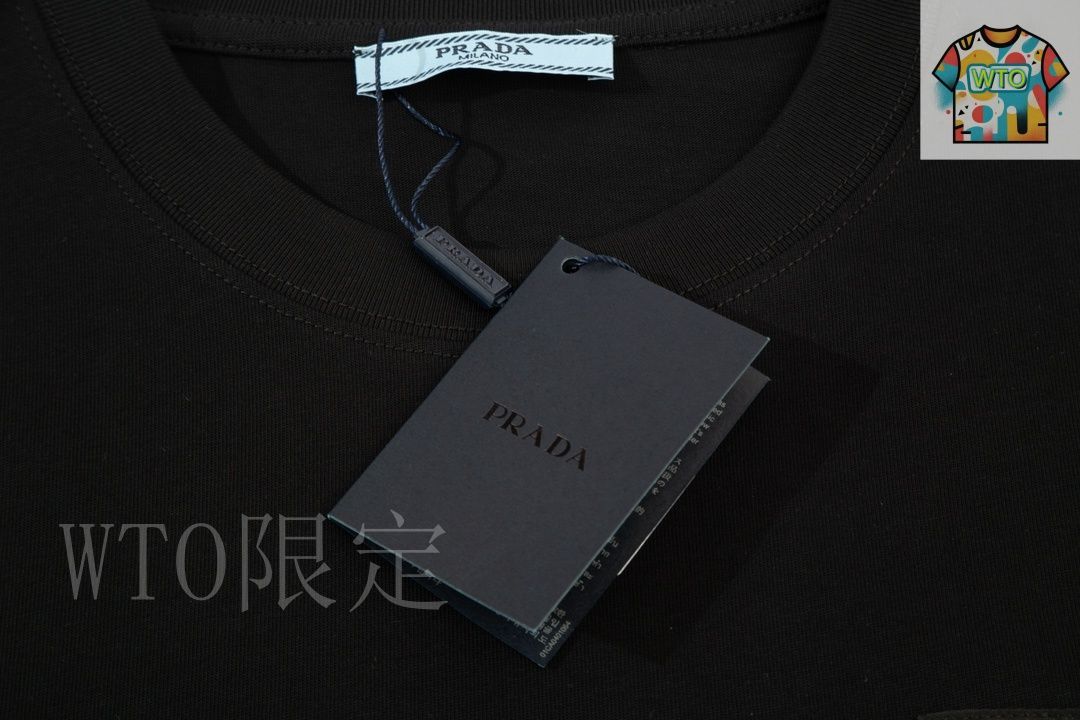PRADAショート丈Tシャツ 今日WTO】PRADA 2025 SS Short-sleeve プラダ 2025 春夏短袖 T