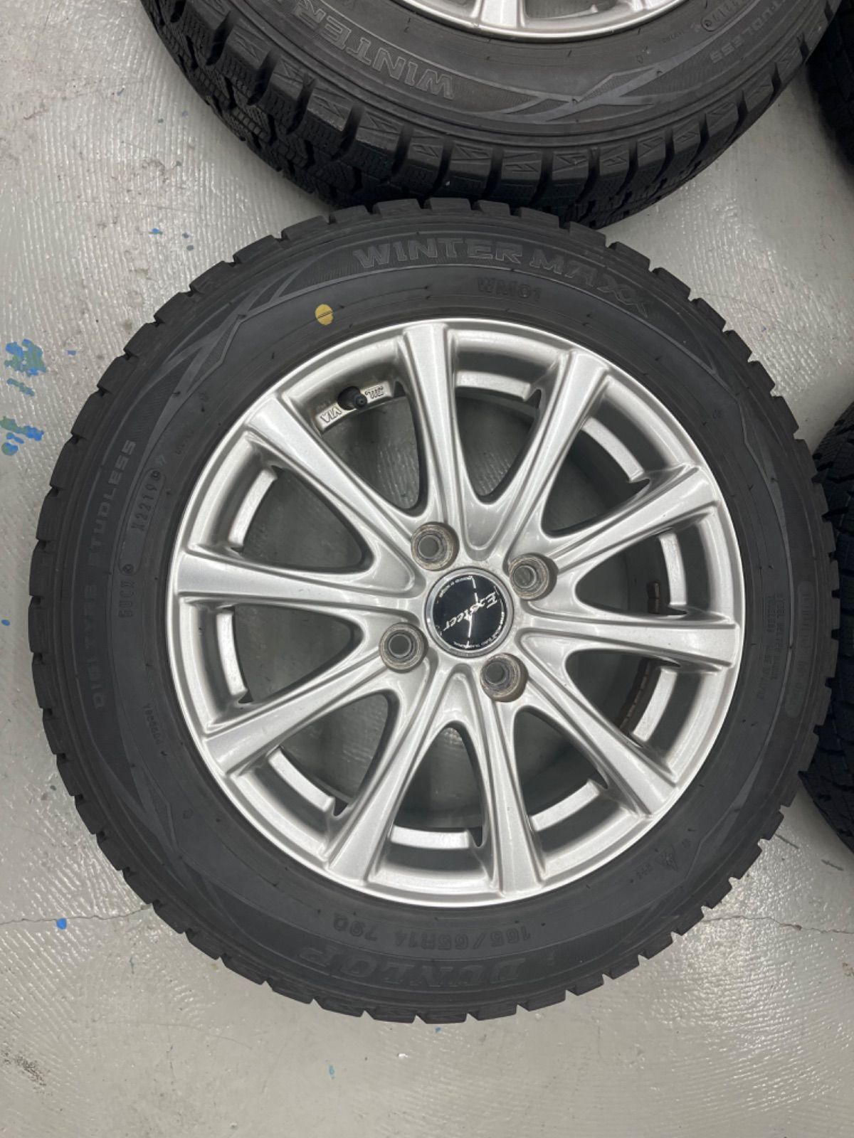 トヨタルーミーカスタムスタッドレスタイヤホイル付き165|65R14 M900A